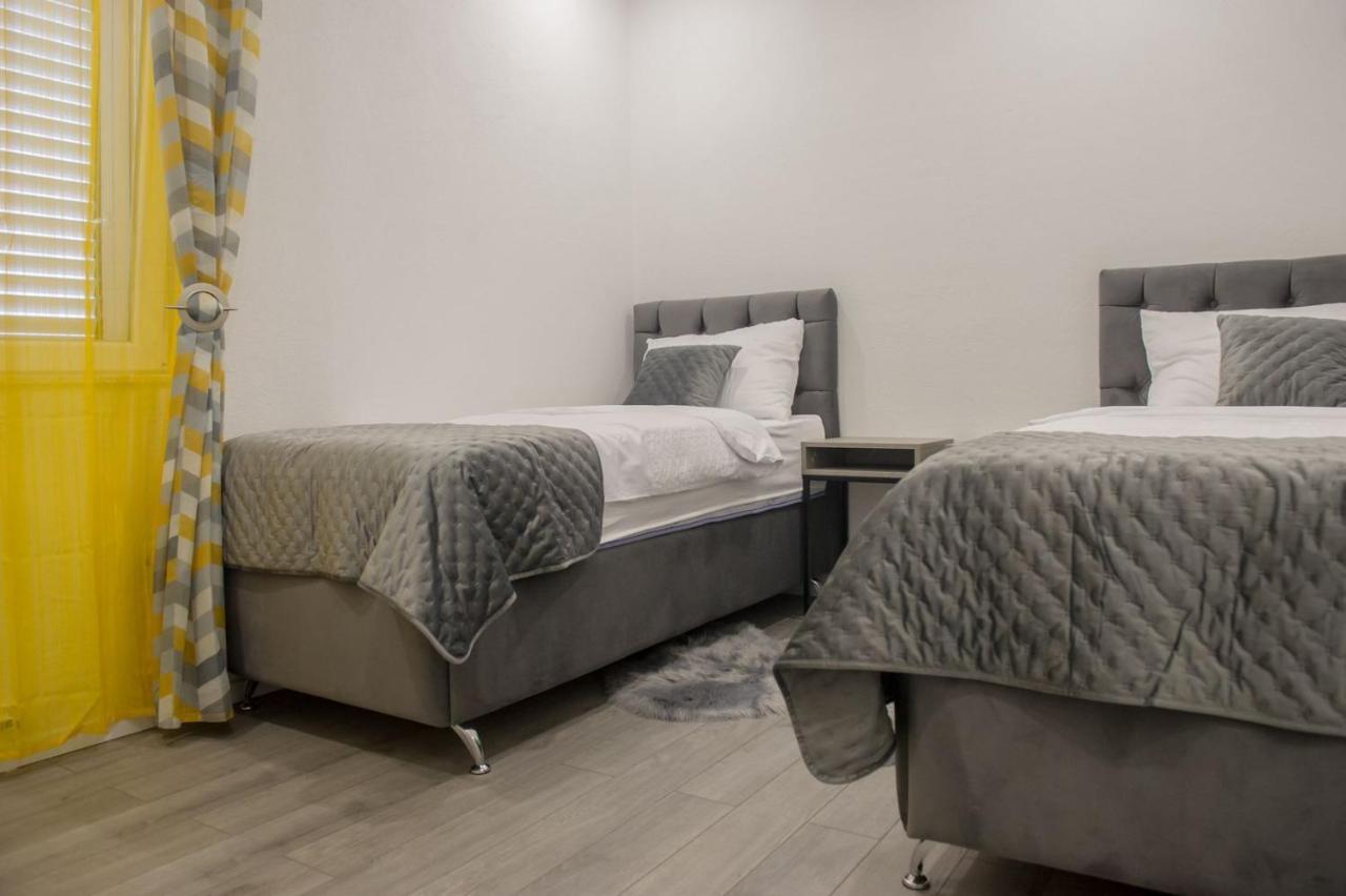 Apartment Lux Elba Каштела Экстерьер фото